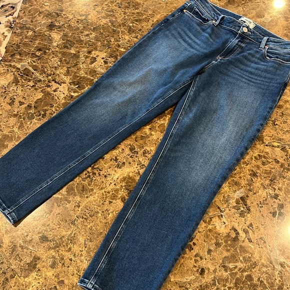 Paige Brigitte Slim Boyfriend Mid-Rise Jean in Roam size 29 - Picture 6 of 13